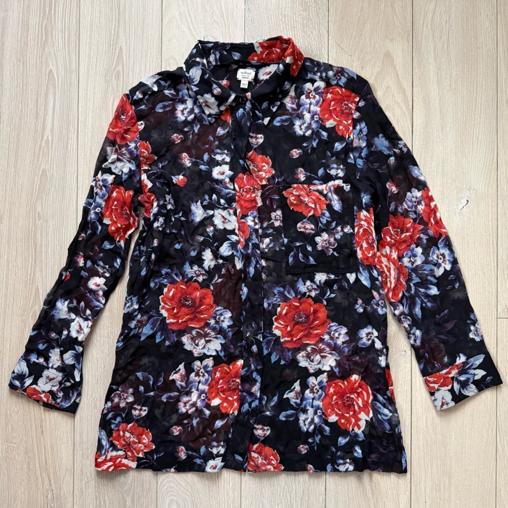 Aritzia Wilfred Silk Floral Button Down Blouse in Black Women’s Size XS